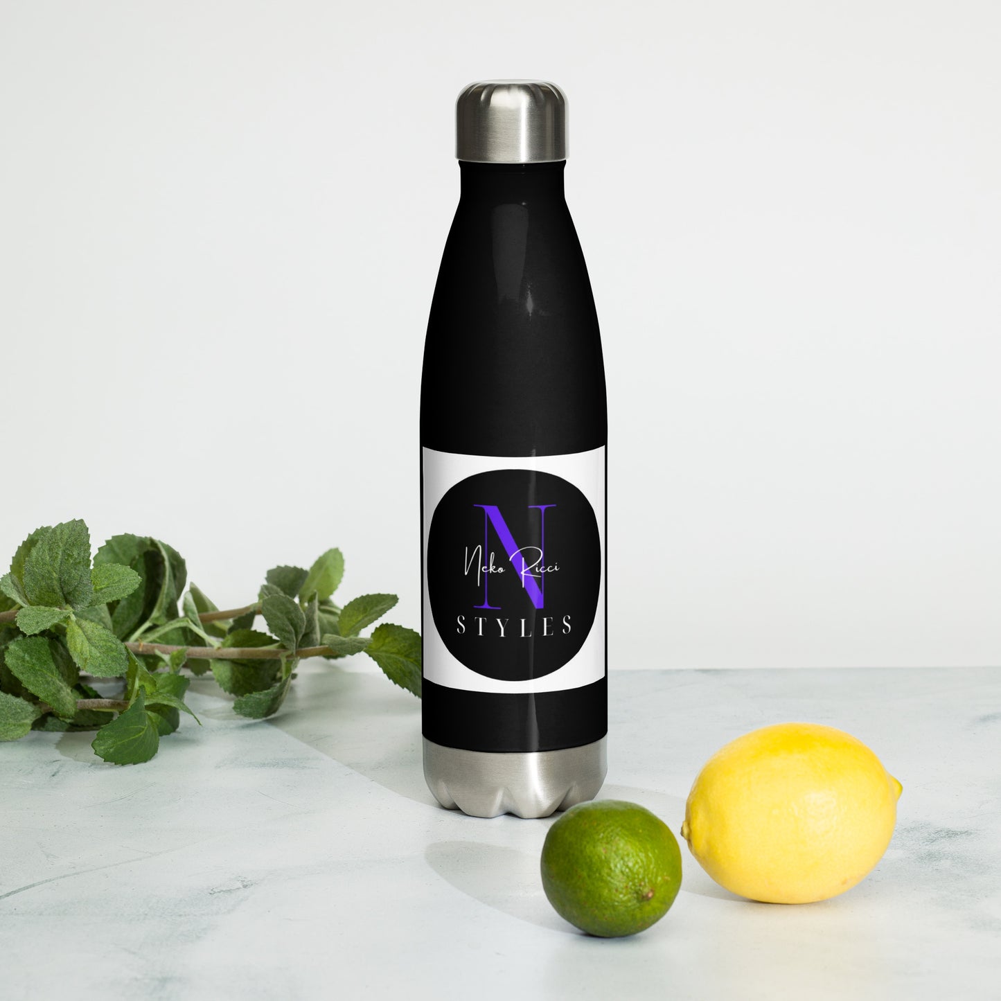 Stainless steel water bottle